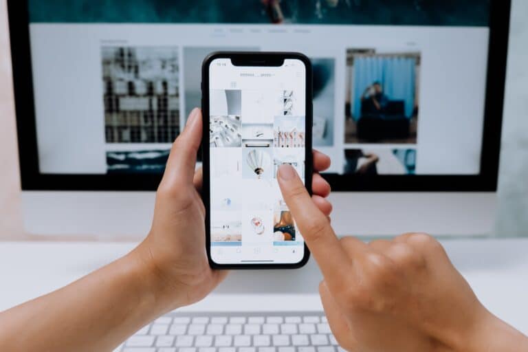 website picture on phone